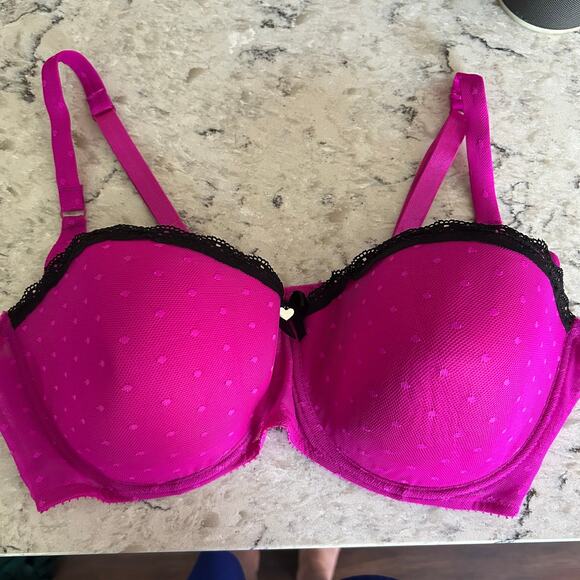 Kiss‎ & Tell 44D bra- underwire, adjustable, intimate, lightly lined molded - Picture 3 of 6